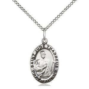 Collar con medalla de San Judas Tadeo, patrono, de plata de ley, tamaño mediano | 1.9 cm x 1.3 cm | Cadena tipo acera de 45.7 cm | Hecho en EE. UU. por Bliss