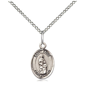 Collar de plata de ley con medalla pequeña de Santa Ana, Patrona | 1,27 cm x 0,63 cm | Cadena de 45,72 cm | Fabricado en EE. UU. por Bliss