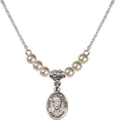 Collar de cristal con medalla de San Damián de Molokai | 1/2 pulgada | Cuentas de 4 mm